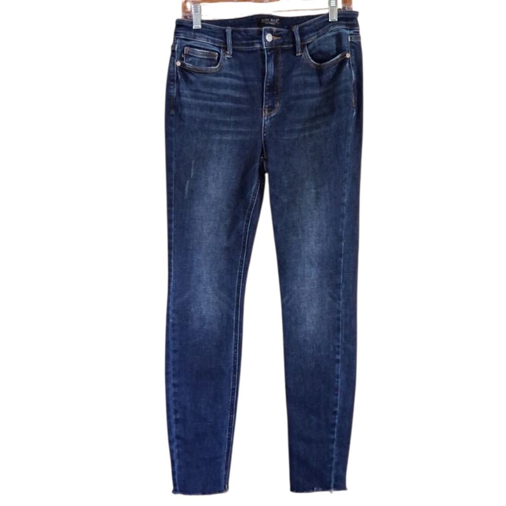 Judy Blue Skinny Fit Raw Hem Jeans Size 30